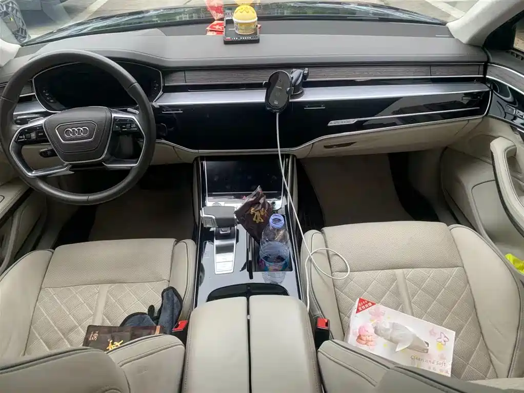 Audi A8 2023