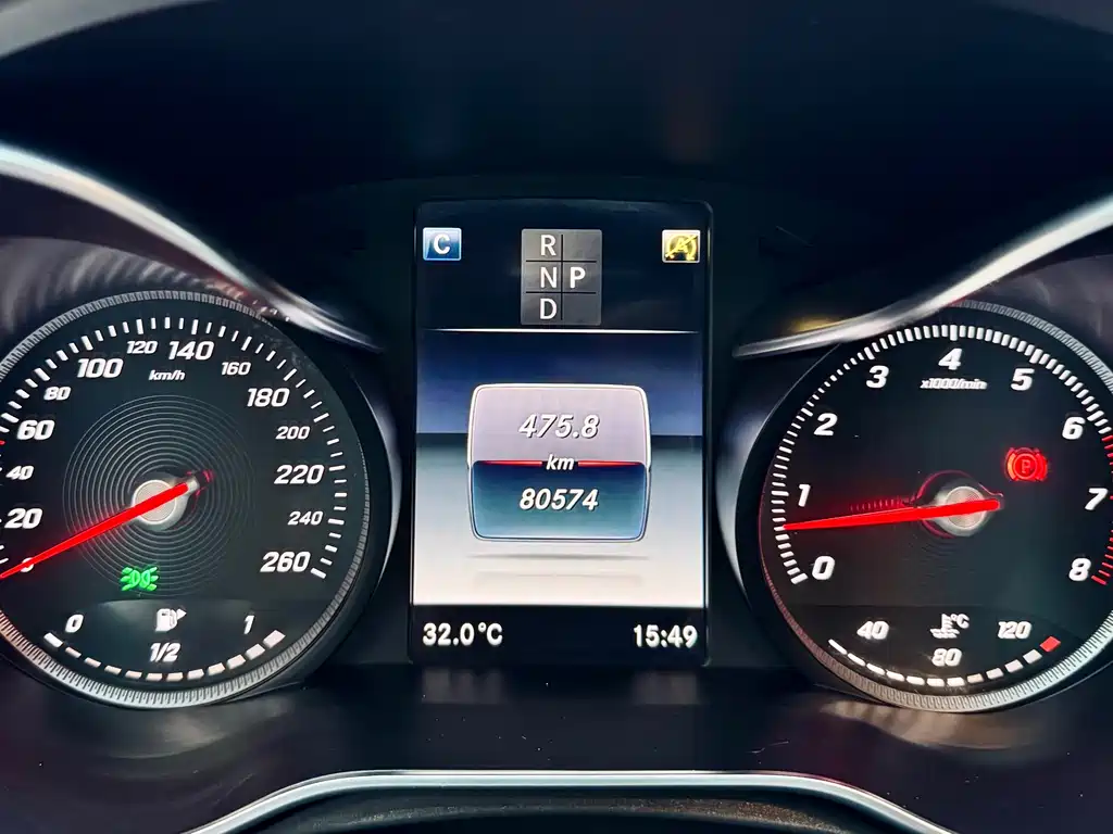 Mercedes-Benz C-Class 2018 — фото 24