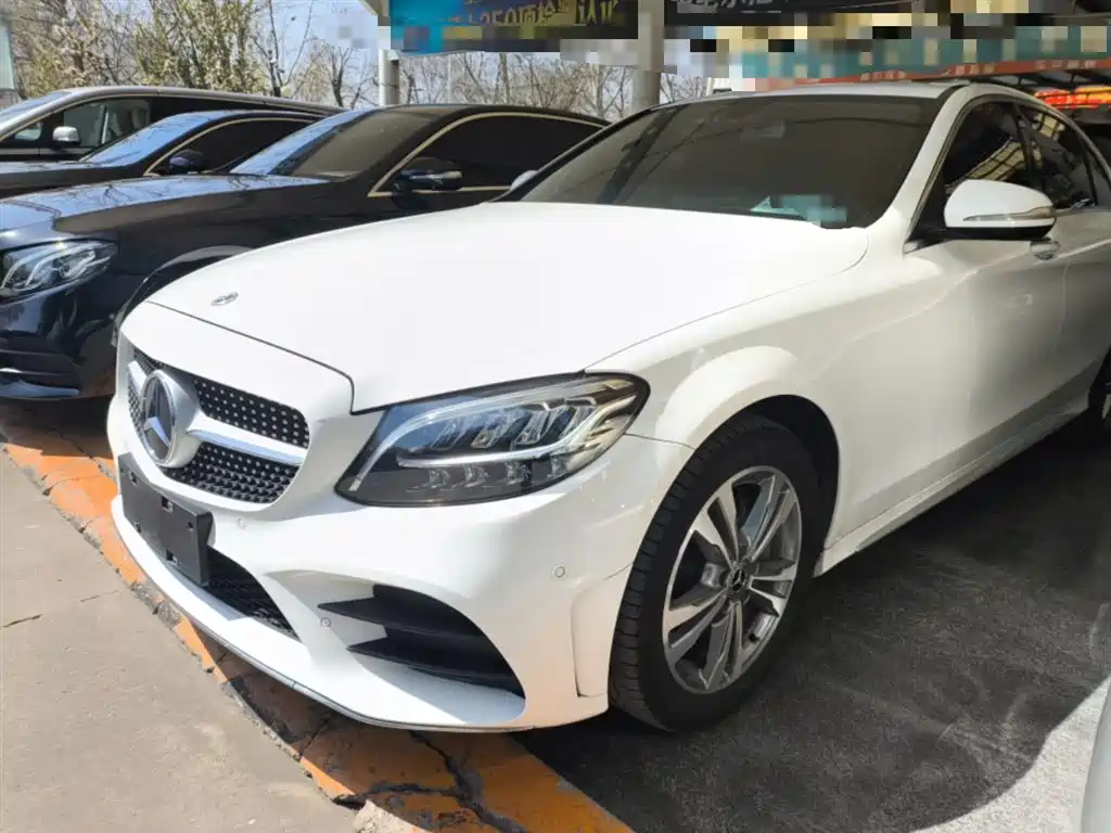 Mercedes-Benz C-Class 2019 — фото 1