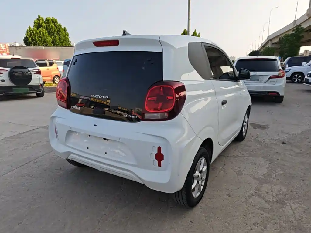 Roewe Clever 2022