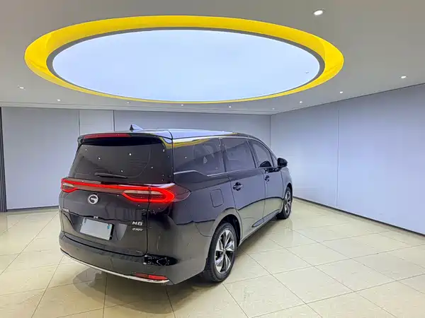 GAC Trumpchi M6 2022