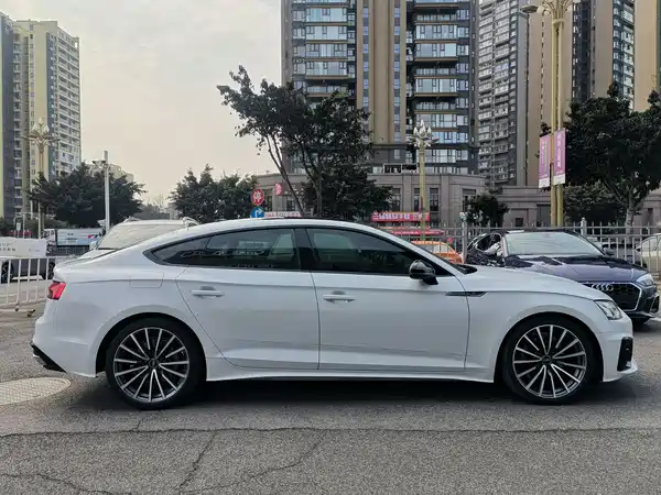 Audi A5 2024