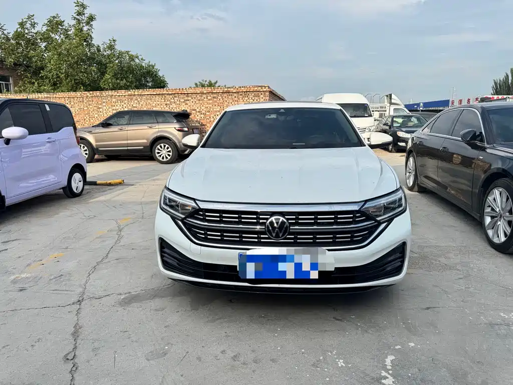 Volkswagen Sagitar 2023