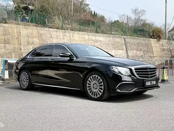 Mercedes-Benz E-Class 2020