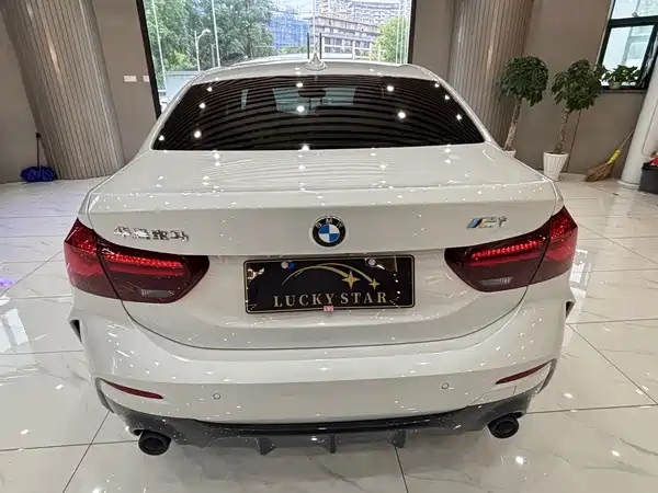 BMW 1 Series 2023