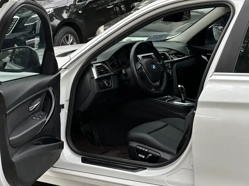 BMW 3 Series 2018