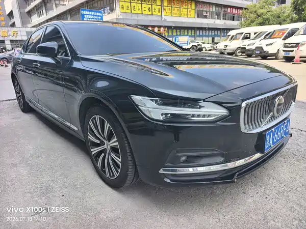 Volvo S90 2021