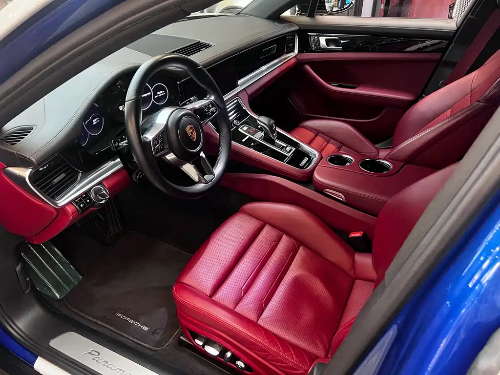 Porsche Panamera 2019