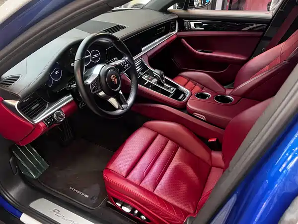 Porsche Panamera 2019