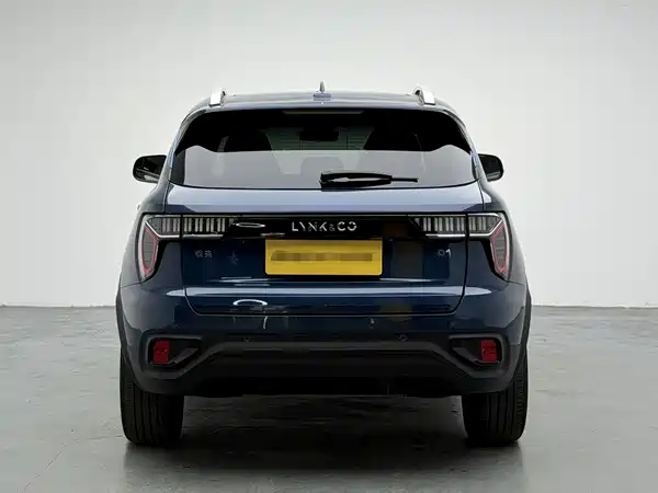 Lynk & Co 01 2019