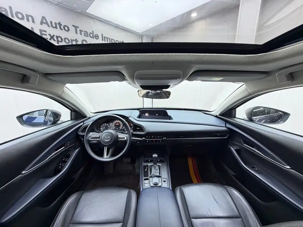 Mazda CX-30 2021 — фото 17