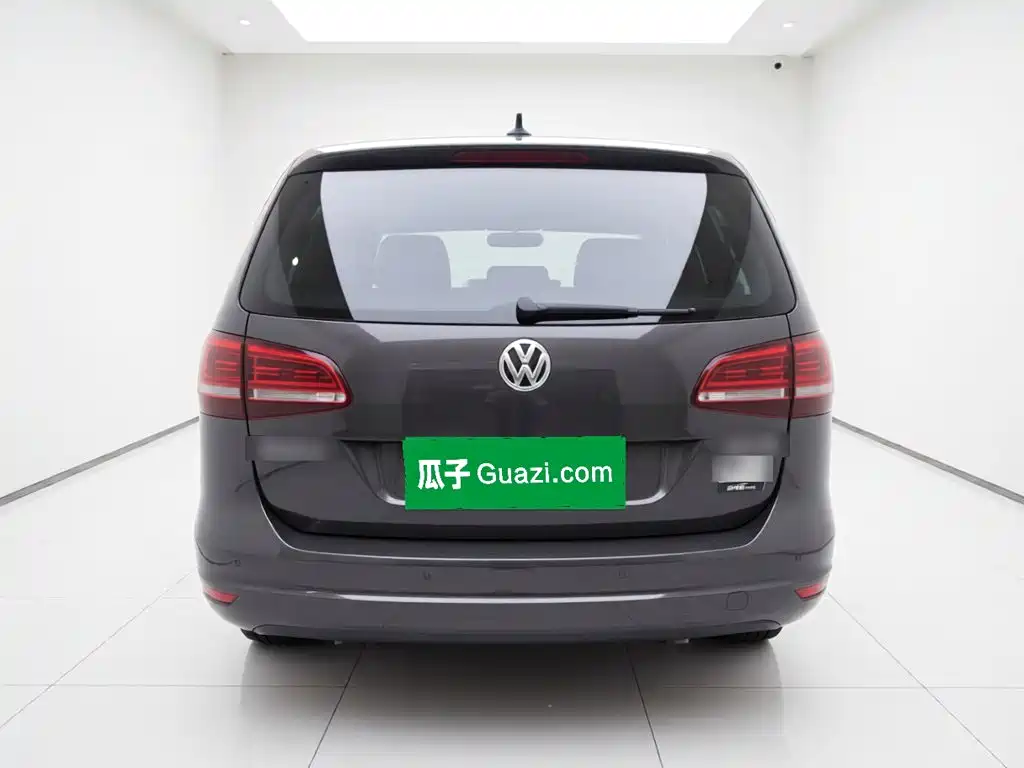 Volkswagen Sharan 2017 — фото 3
