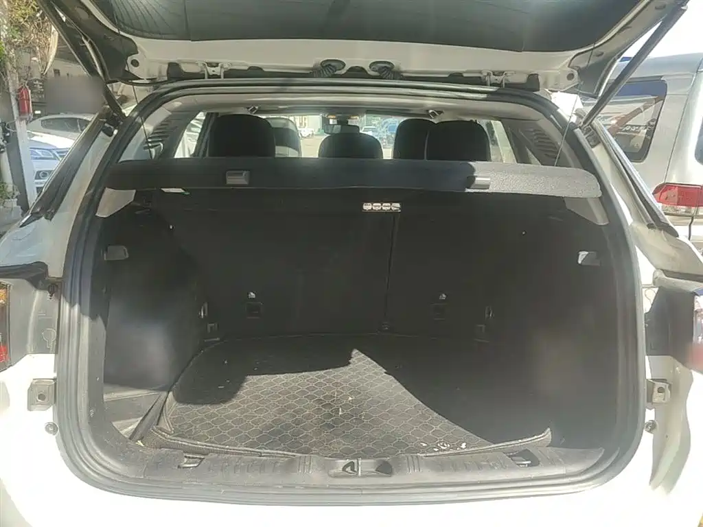 Jeep Compass 2018 — фото 19