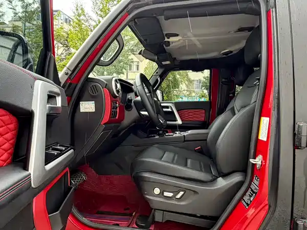 BAIC BJ40 2025