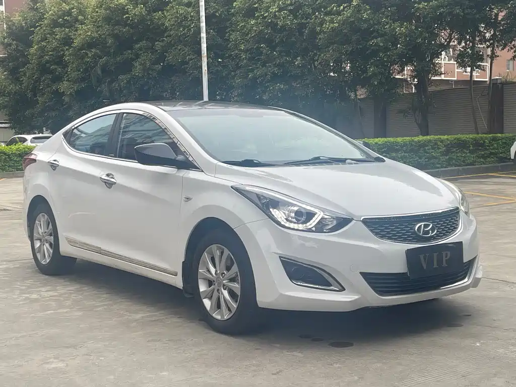 Hyundai Elantra Langdong 2017 — фото 3