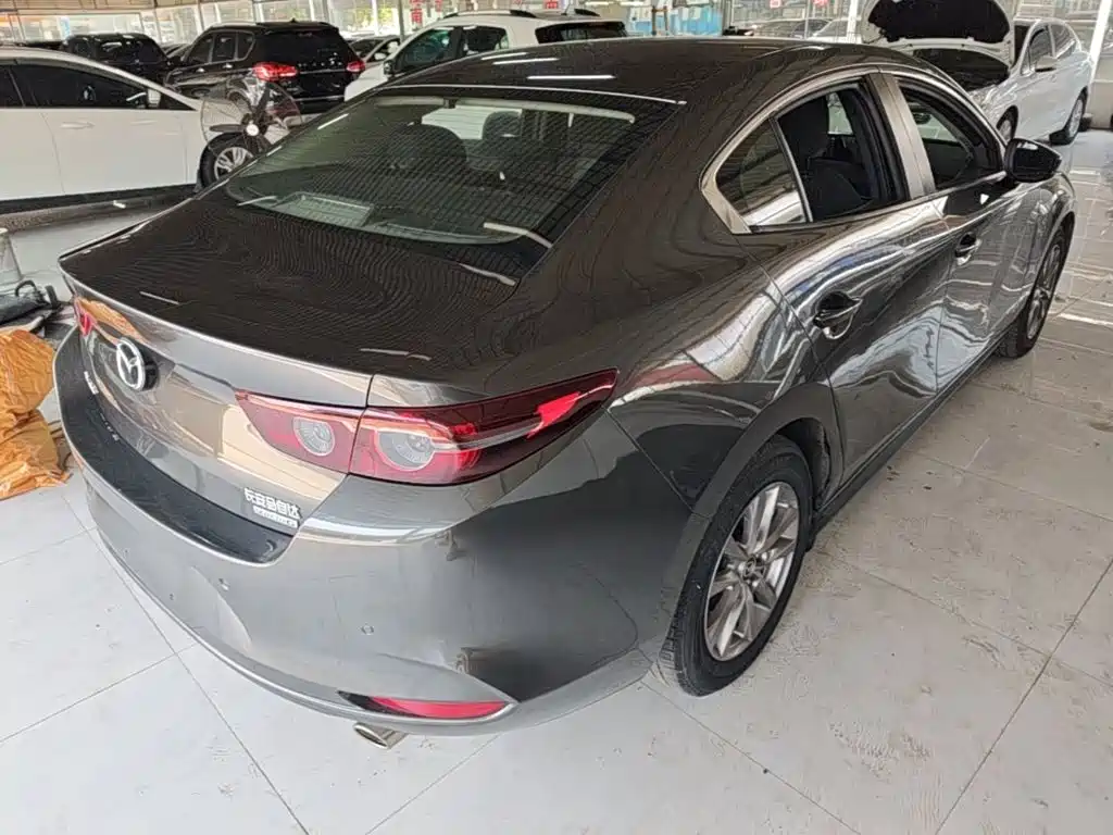 Mazda 3 Angkesela 2020