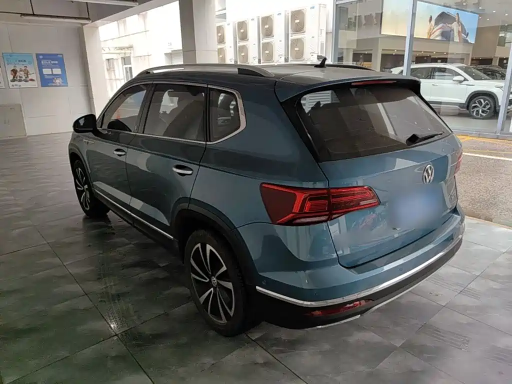 Volkswagen Tharu 2018