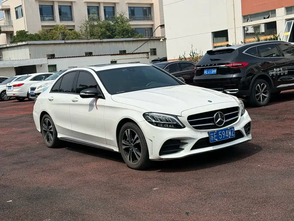 Mercedes-Benz C-Class 2019