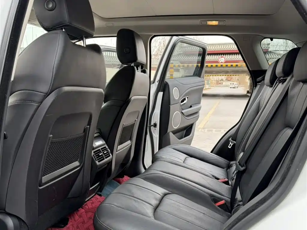 Land Rover Evoque 2016 — фото 12
