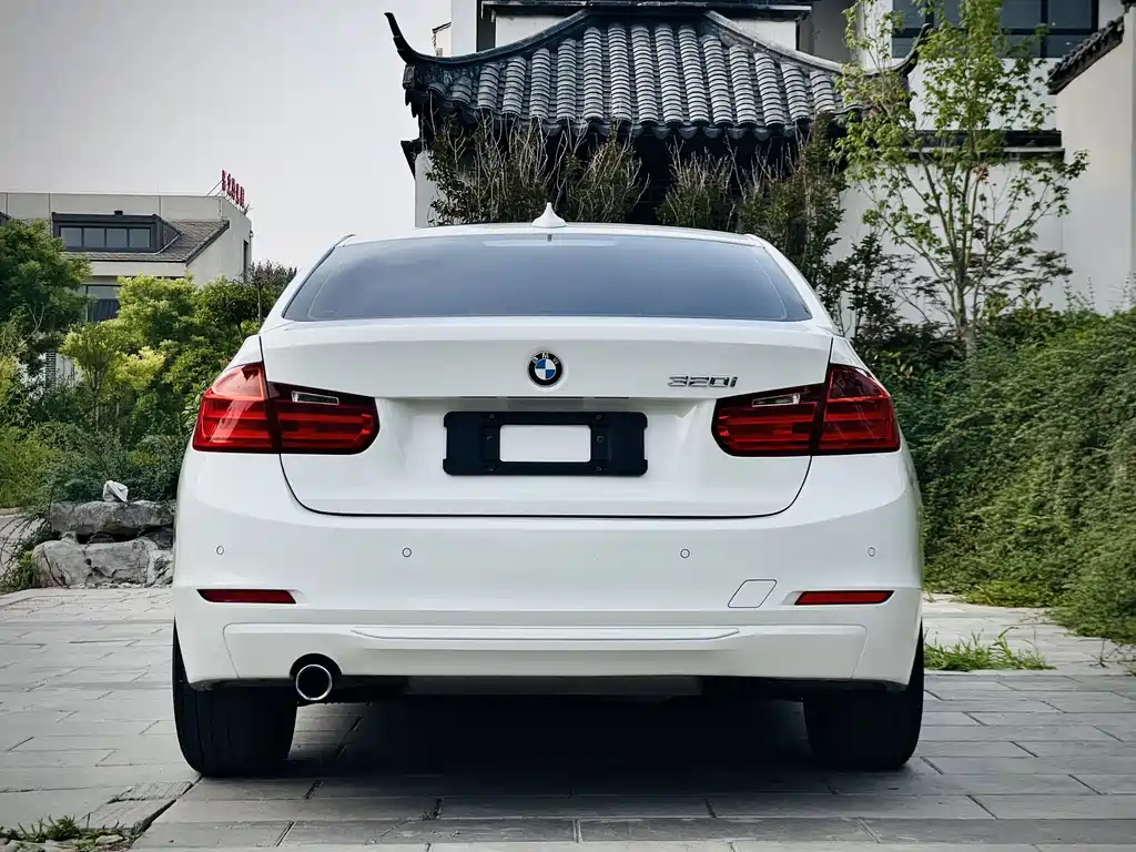 BMW 3 Series 2014 — фото 5
