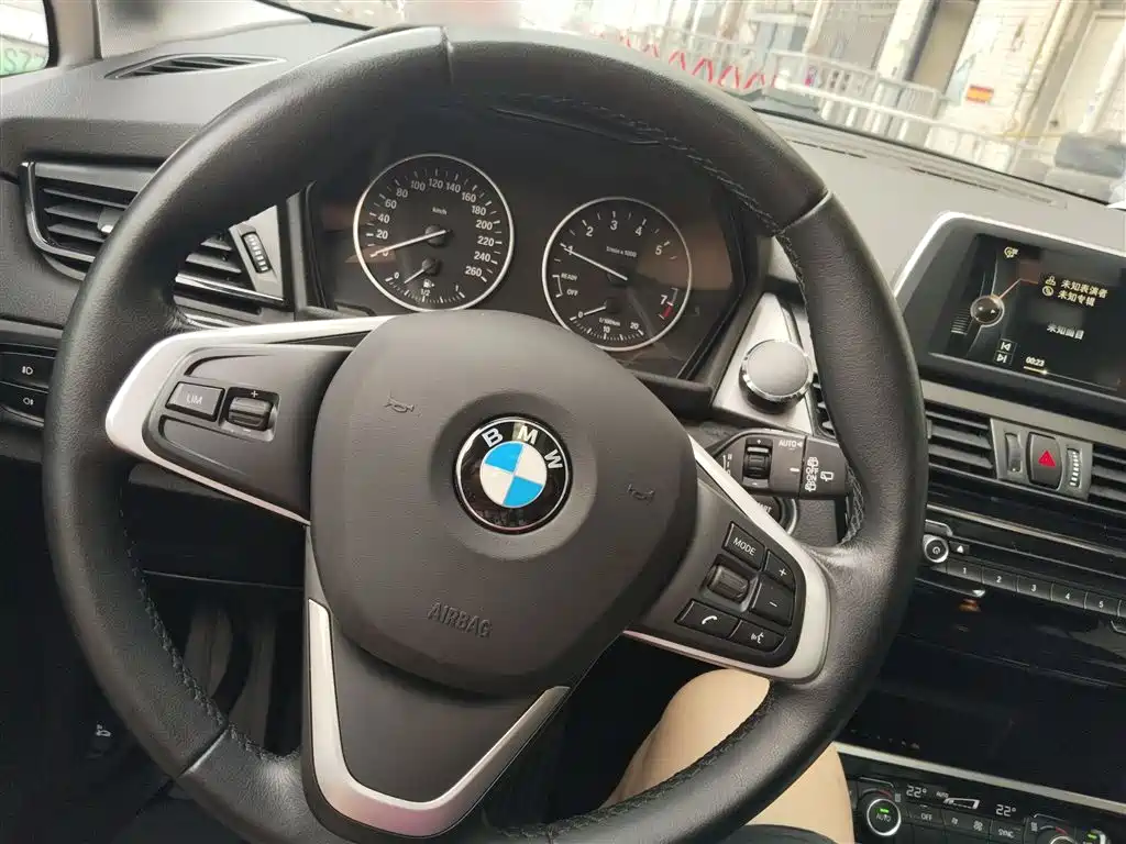 BMW 2 Series Gran Tourer 2016 — фото 5
