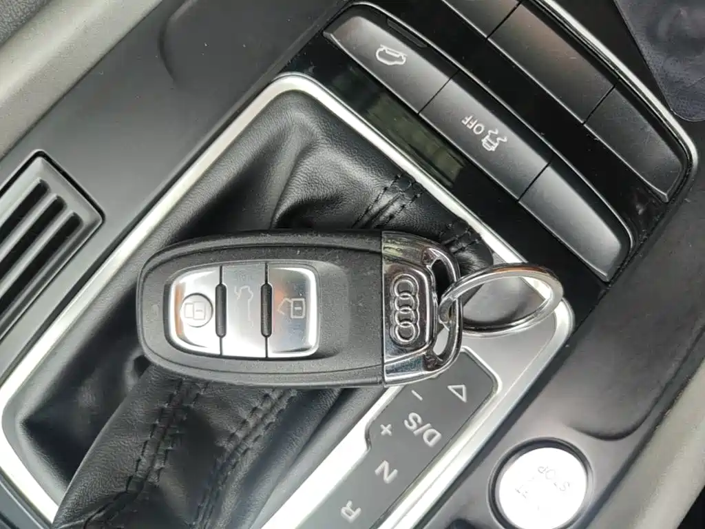 Audi Q5 2017 — фото 9