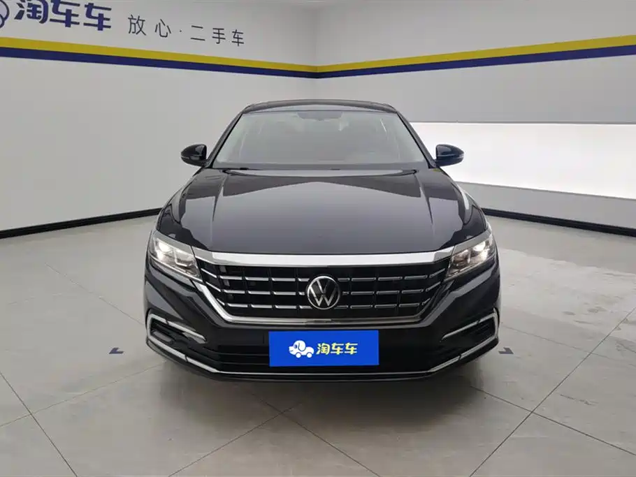 Volkswagen Passat 2021