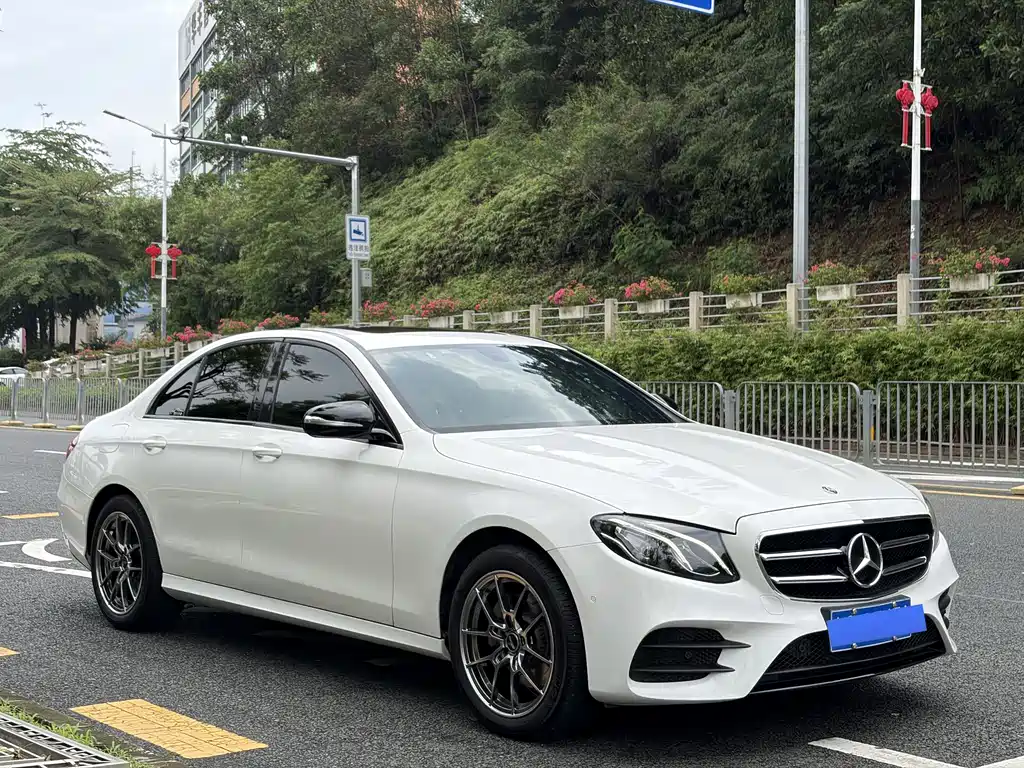 Mercedes-Benz E-Class 2018