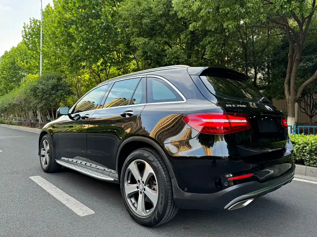 Mercedes-Benz GLC 2018 — фото 4