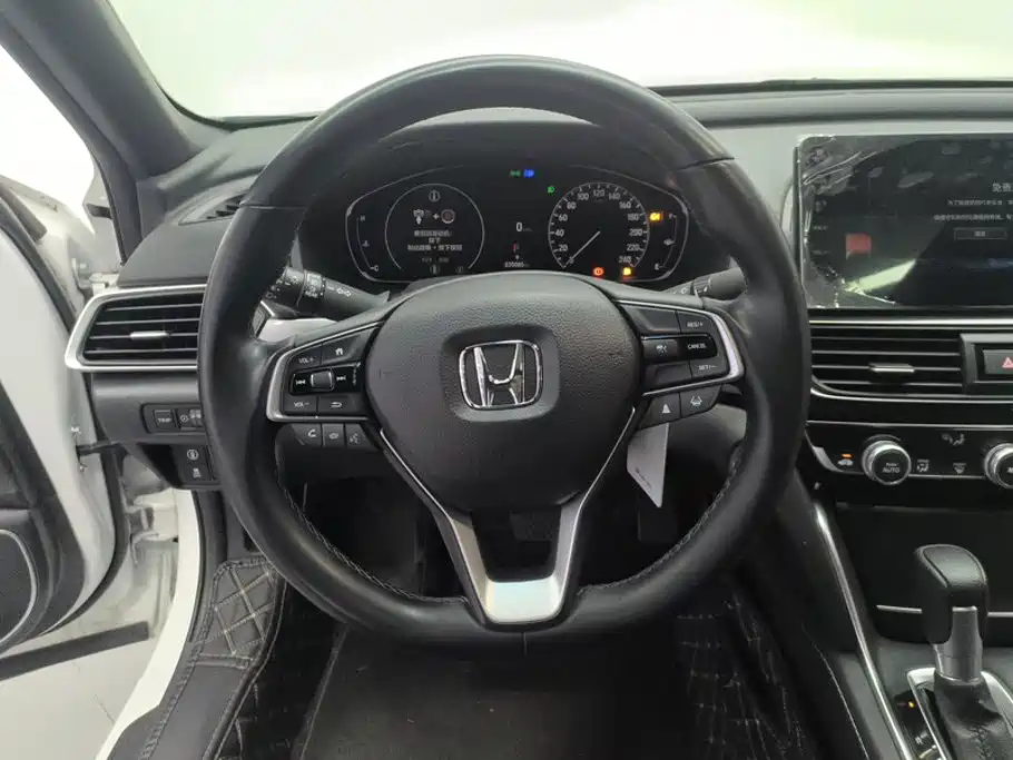 Honda Inspire 2023 — фото 15