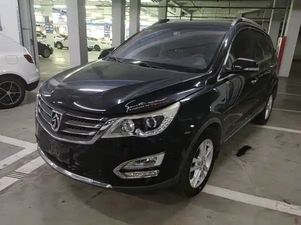 Baojun 560 2015