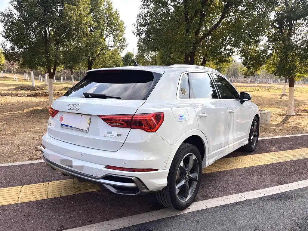 Audi Q3 2022