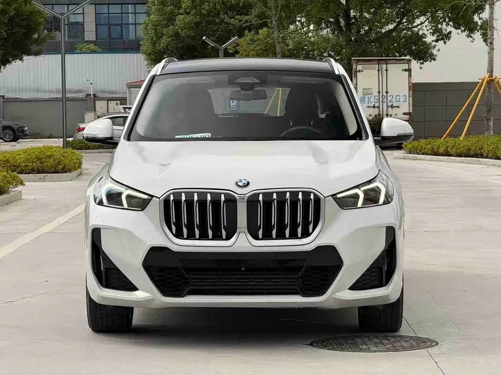 BMW X1 2025