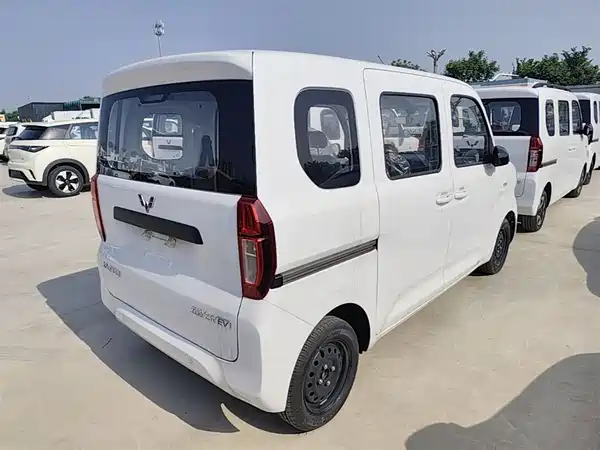 Wuling Zhiguang New Energy 2025
