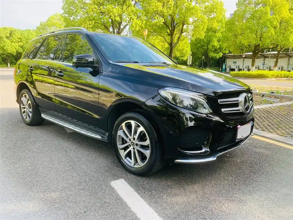 Mercedes-Benz GLE 2018 — фото 3