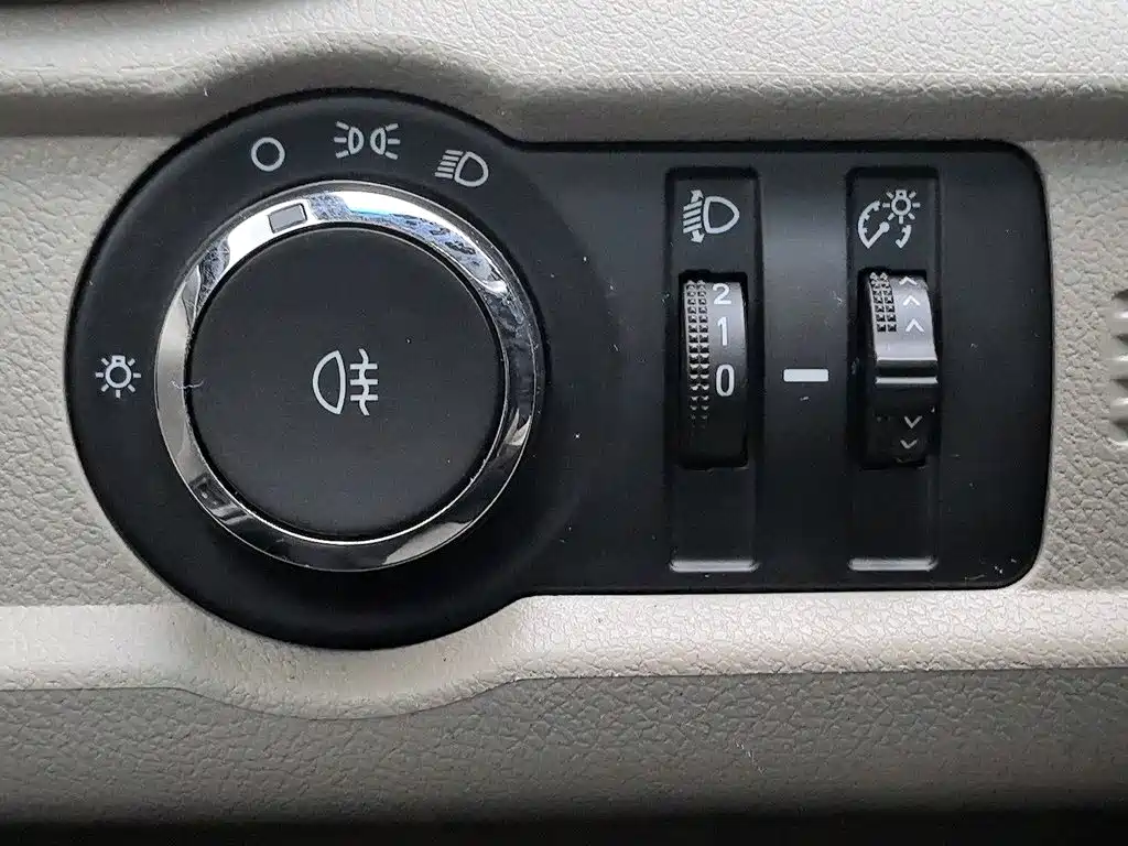 Buick Excelle GT 2017 — фото 21