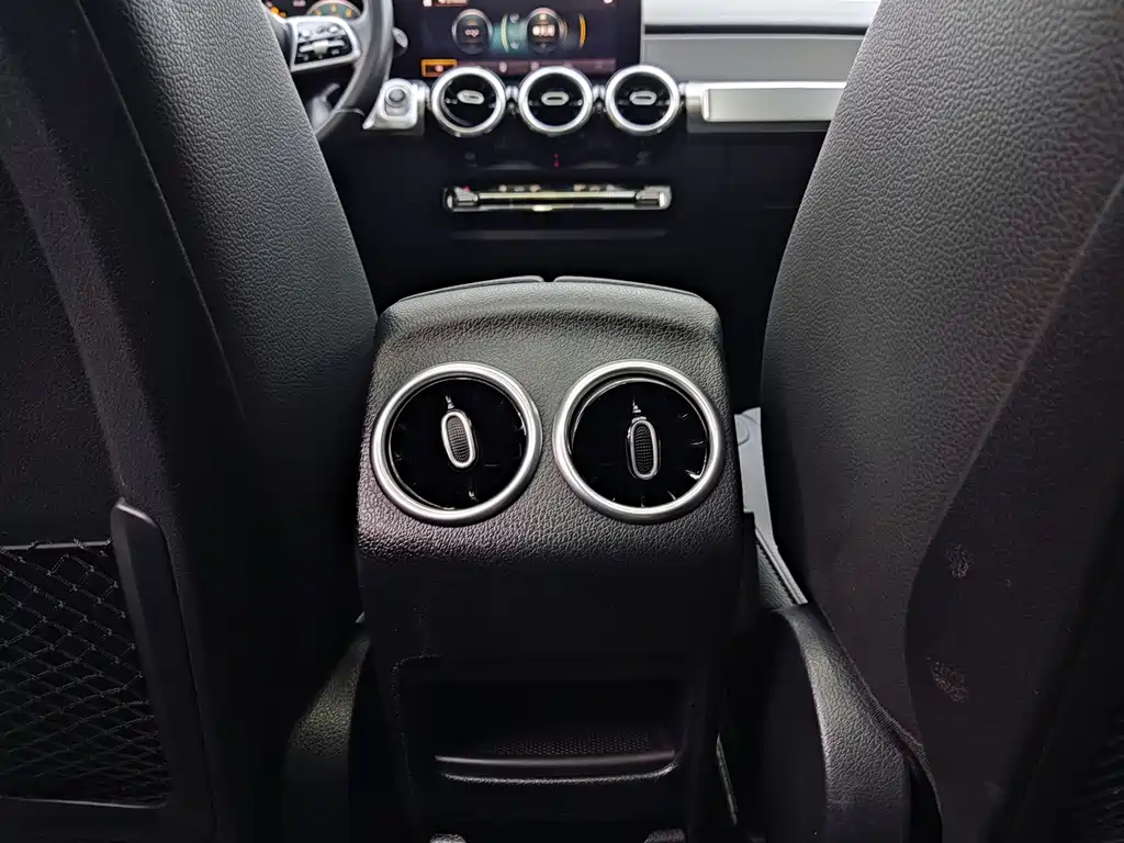 Mercedes-Benz GLB 2020 — фото 10
