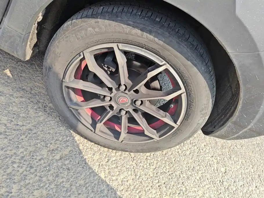Geely Galaxy Panda 2024