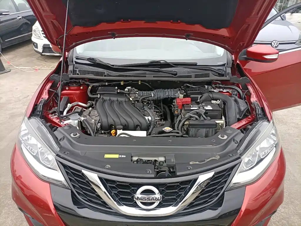 Nissan Tiida 2017 — фото 20