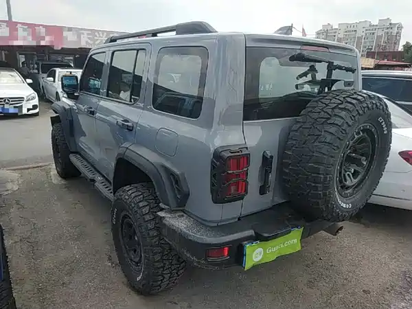 Tank 300 2021
