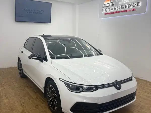 Volkswagen Golf 2023