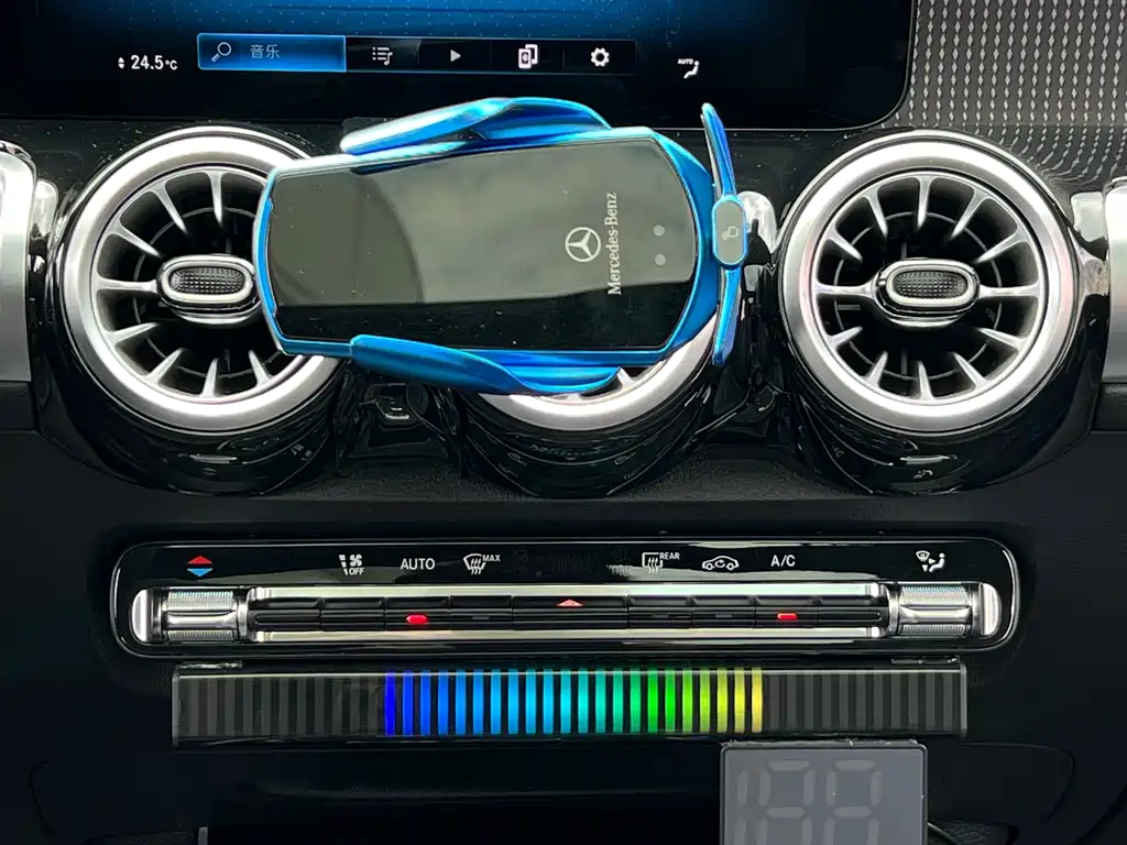Mercedes-Benz GLB 2023 — фото 19