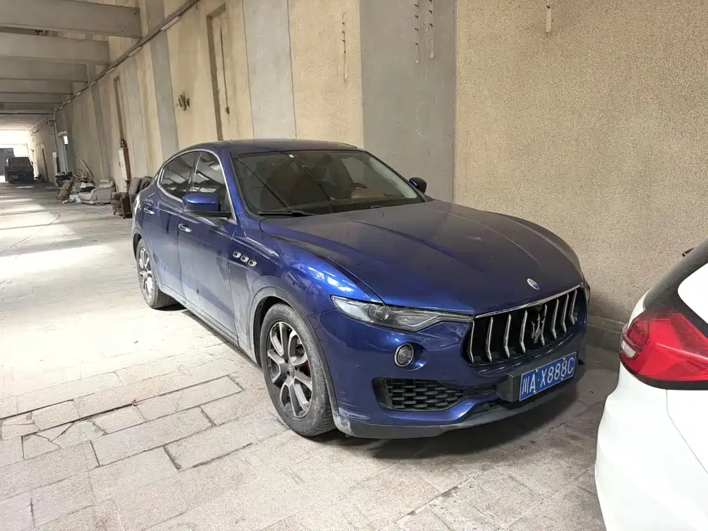 Maserati Levante 2017 — фото 2