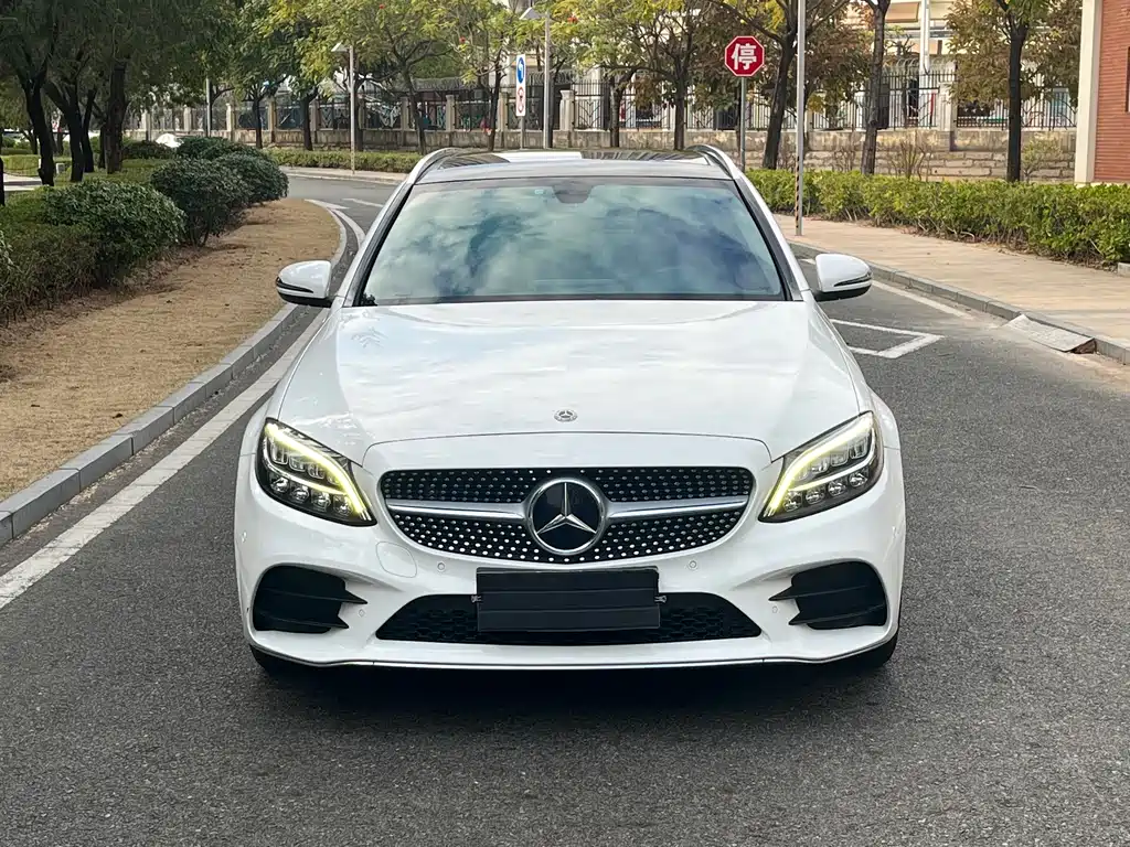Mercedes-Benz C-Class 2019 — фото 2