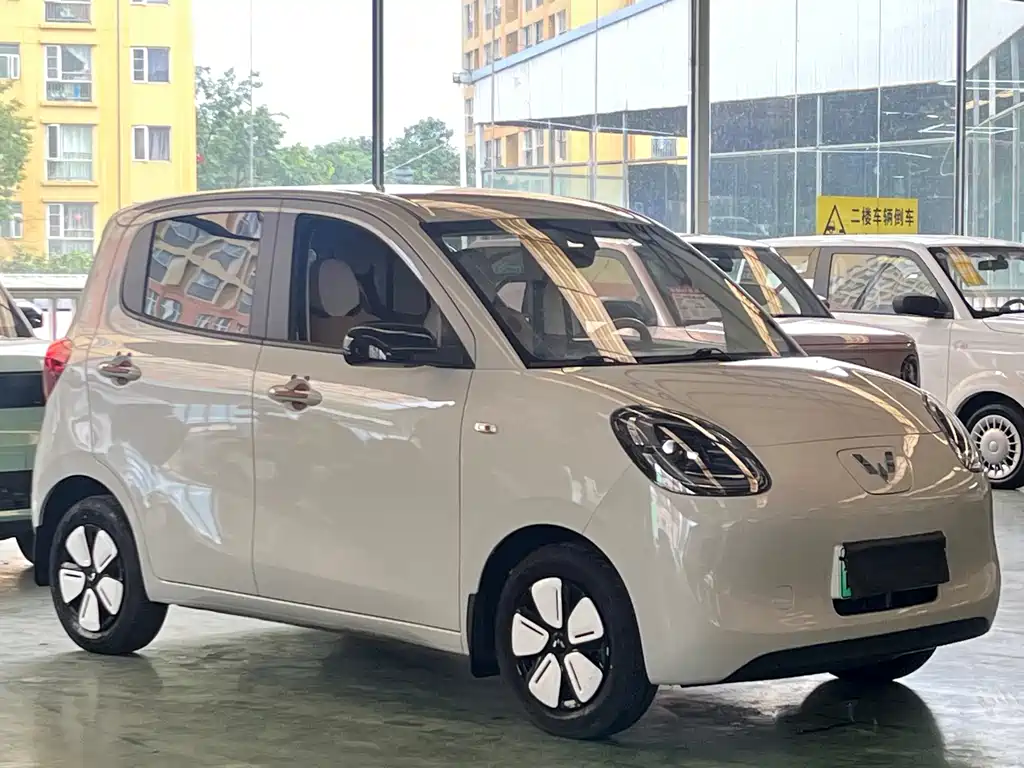 Wuling Hongguang MINIEV 2025