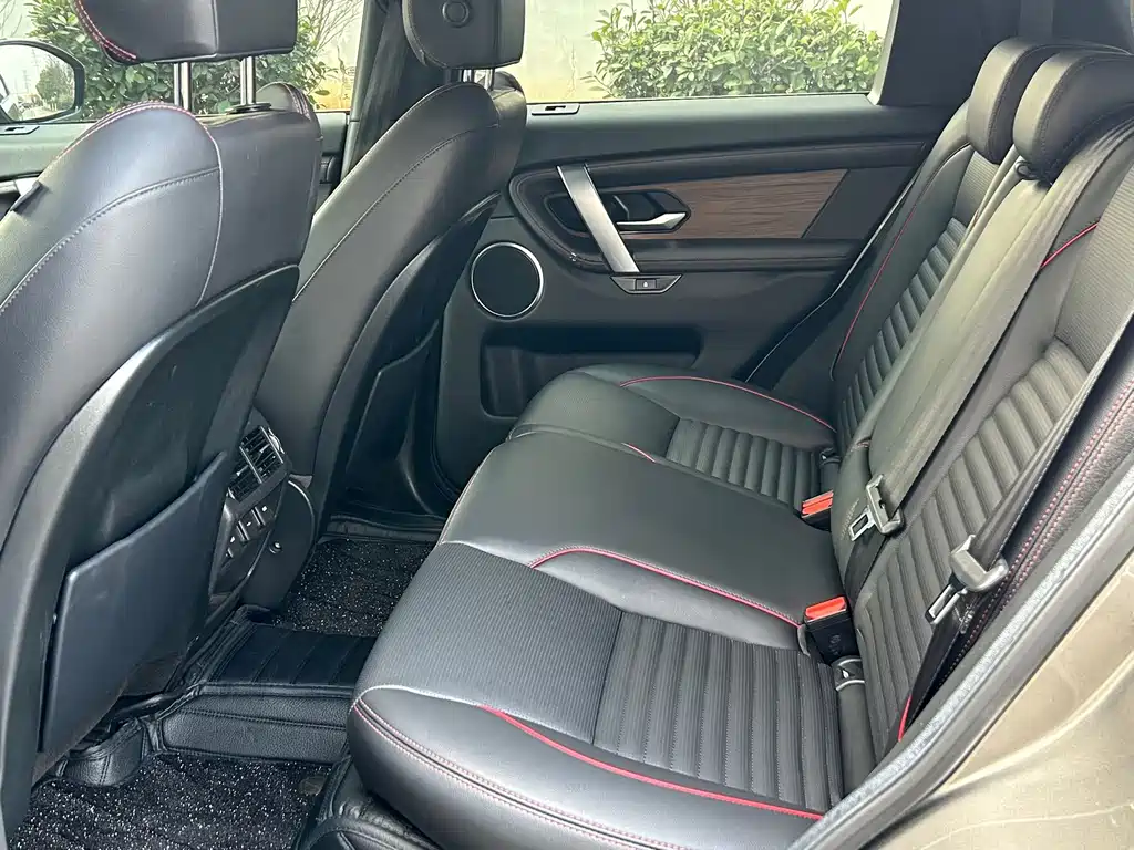 Land Rover Discovery Sport 2022 — фото 14