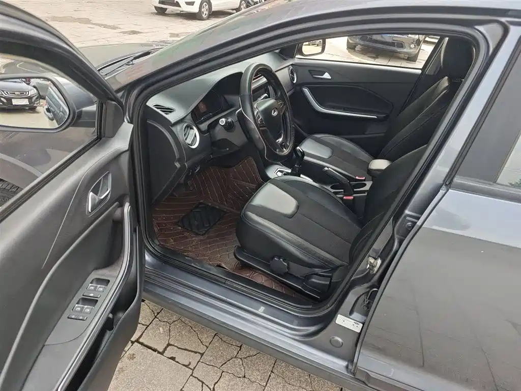 Chery Tiggo 3x 2018 — фото 16
