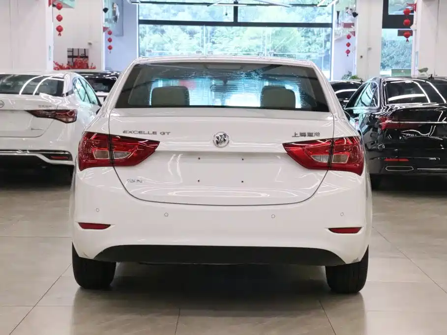 Buick Excelle 2015