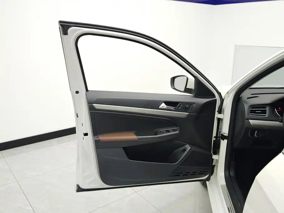 Volkswagen Lavida 2023