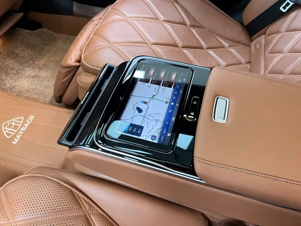 Mercedes-Benz S-Class 2024 — фото 30